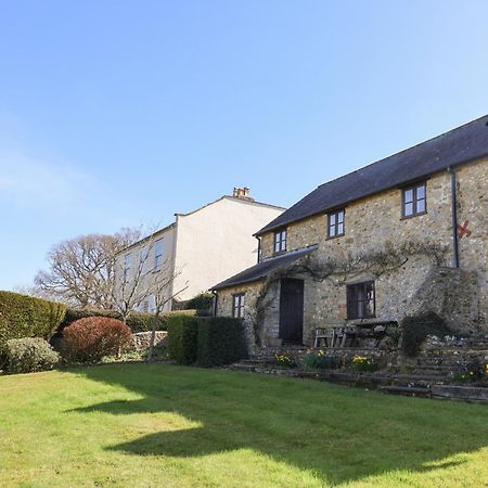 Vine Cottage Musbury Exterior photo